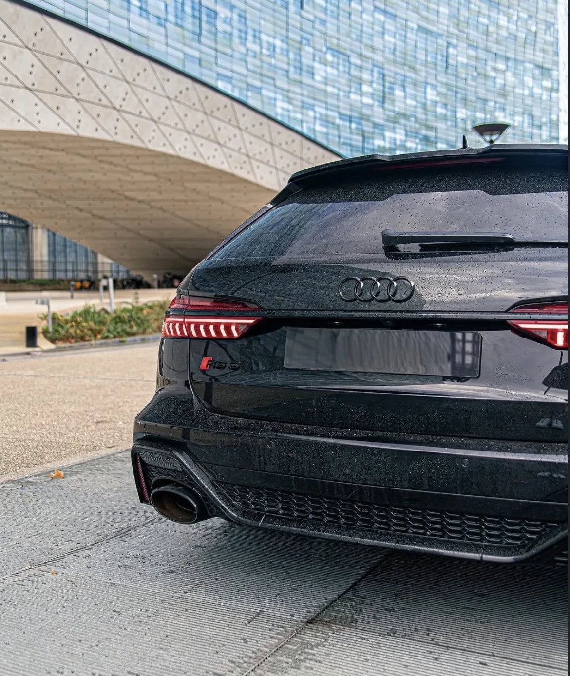 Audi RS6 Avant 2025 — Vue 3