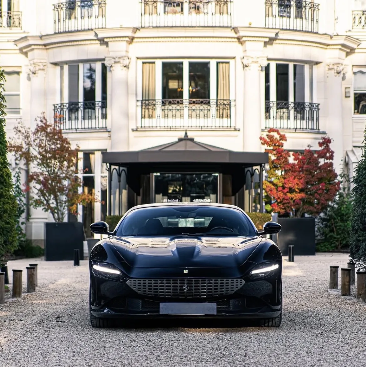 Ferrari Roma — notre flotte